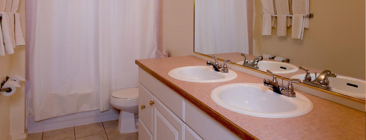 Western Budget Motel West Ред Диър Екстериор снимка