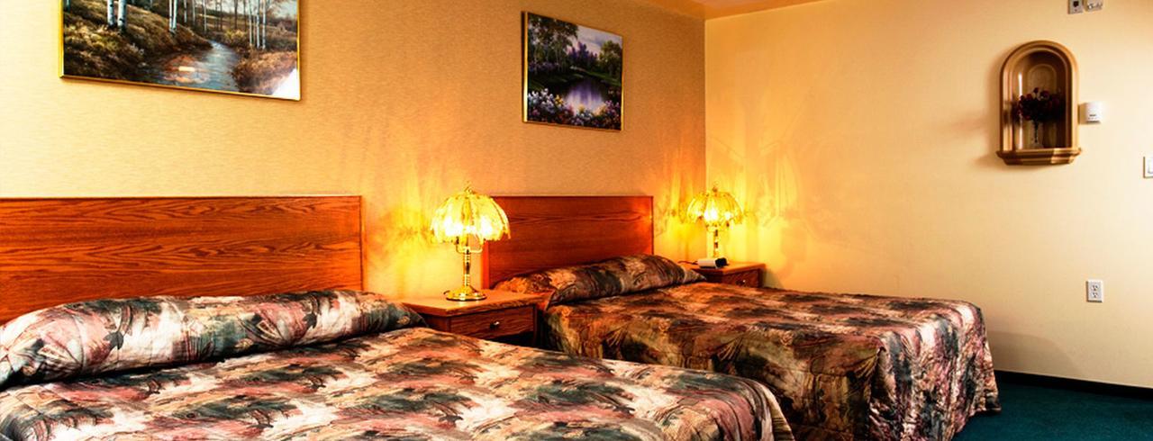 Western Budget Motel West Ред Диър Екстериор снимка